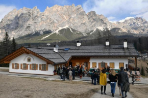 Гостиница Jägerhaus Agriturismo  Кортина-Д'ампеццо